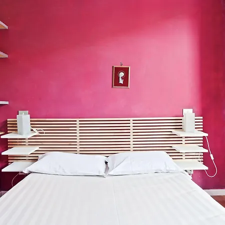 Guesthost - Corso Buenos Aires Colourful Flat شقة ميلان