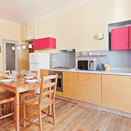 Guesthost - Corso Buenos Aires Colourful Flat