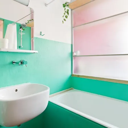شقة Guesthost - Corso Buenos Aires Colourful Flat